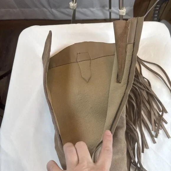 Pierre Dumas Light Brown Knee High Boots With Fringe Size 7 1/2 Medium Preowned - Picture 6 of 16